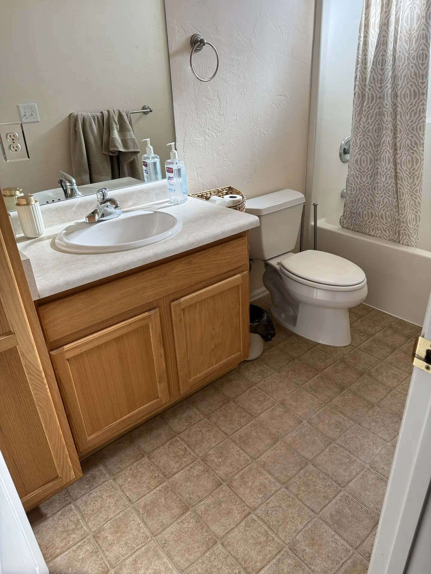 Bathroom cleaner montrose co